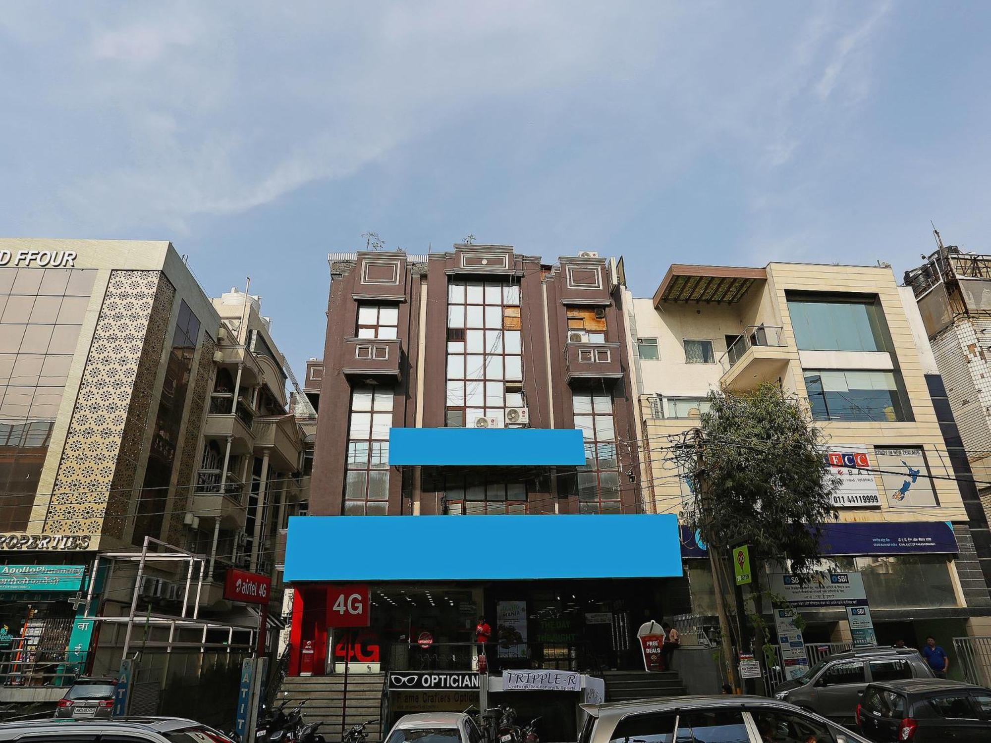 Oyo Flagship Hotel F Five New Delhi Luaran gambar